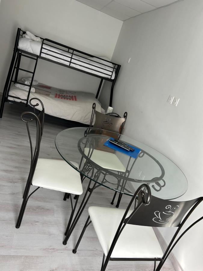 Studio 1 Piece Bussang Bagian luar foto